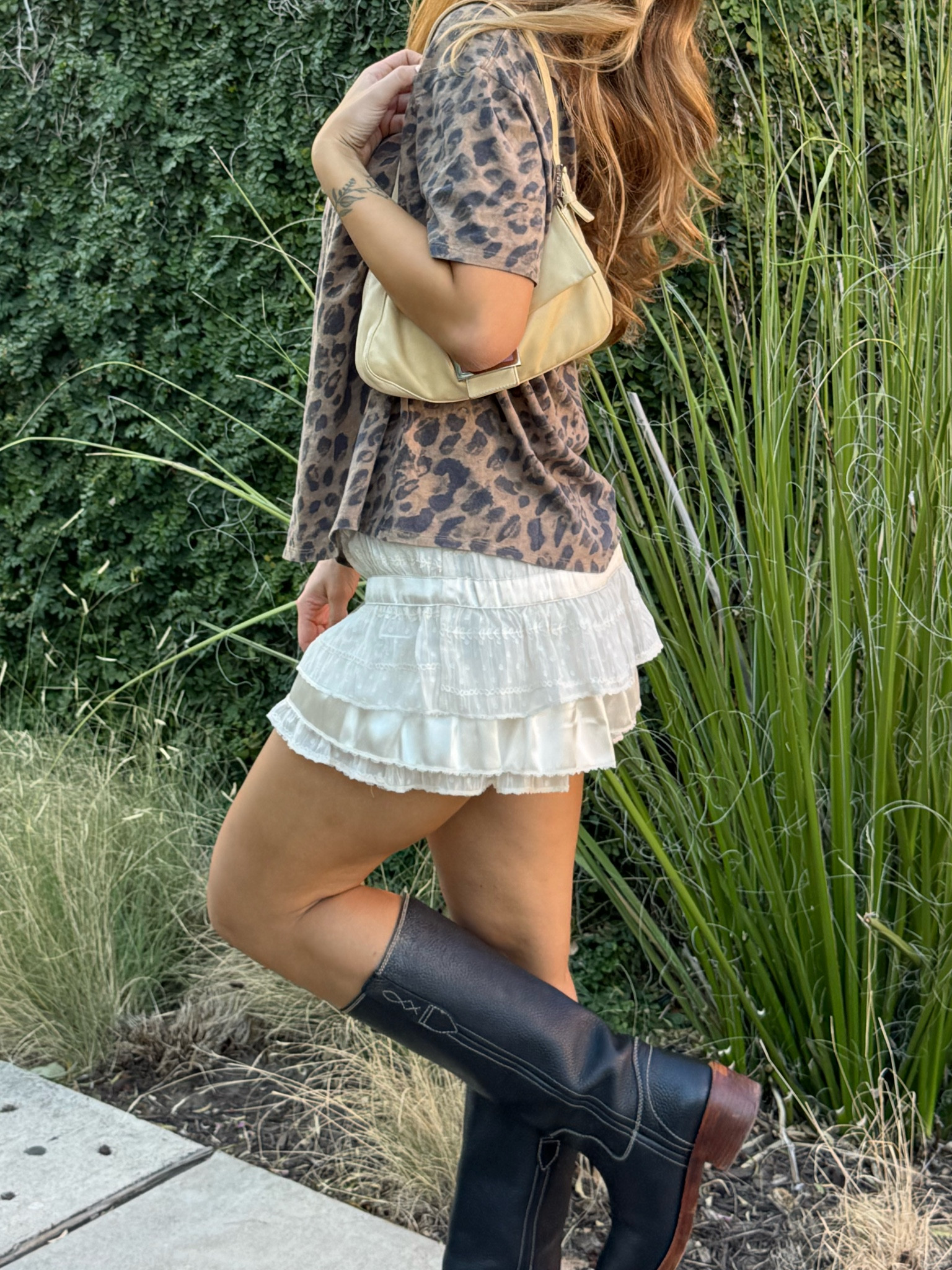 tee is the “nina printed tee” from FP, wearing a large! wearing the shorts in a small :)

#LTKU #LTKStyleTip