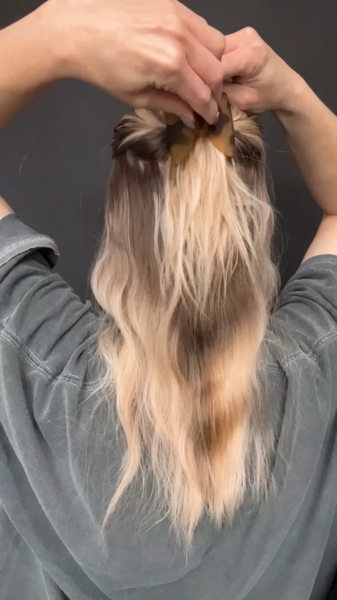 claw clip hairstyle for fine hair — use code SAMANTHASBEAUTYCONFESSIONS to save on kitsch products/accessories! 

#LTKVideo #LTKGiftGuide #LTKbeauty