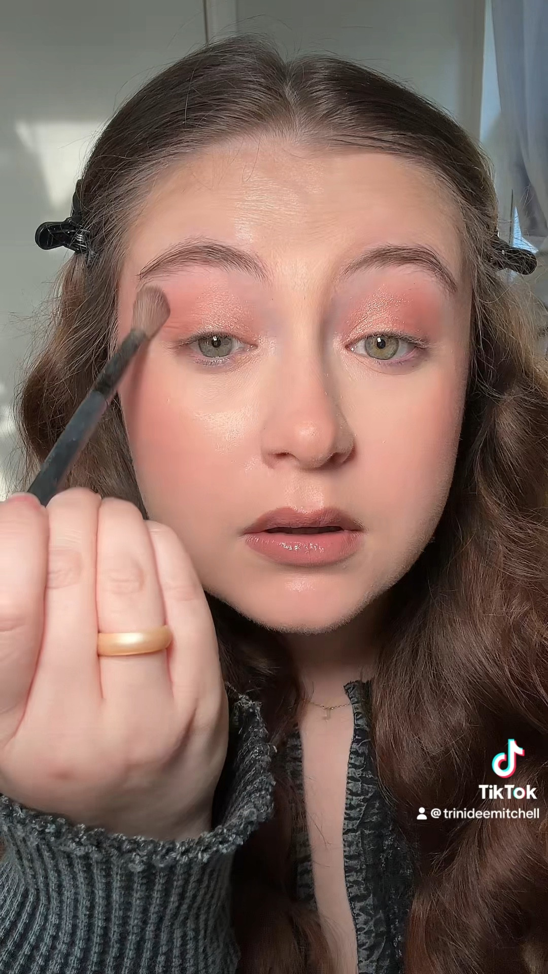 Eye makeup routine
Jason Wu beauty cream eyeshadow
Lancome primer and mascara!

#LTKStyleTip #LTKBeauty #LTKxNSale