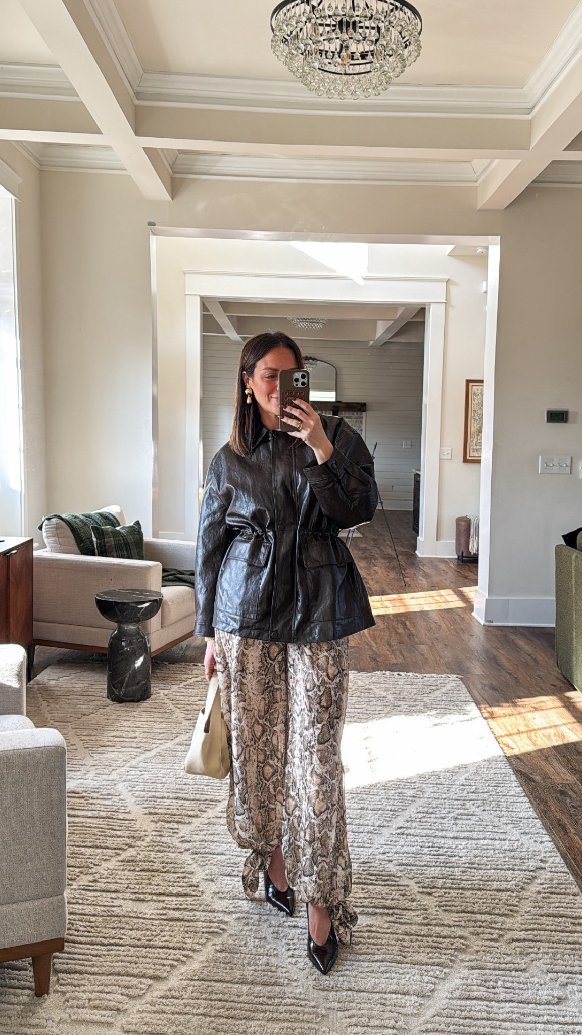 Spring easy elevated outfit!

#LTKmomlife #LTKdayinmylife #LTKootd