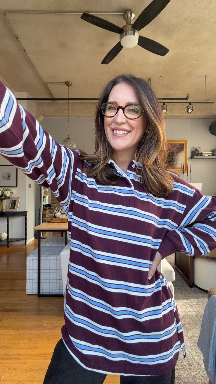 Oversized rugby polo that is perfect for game day! Wearing size S
