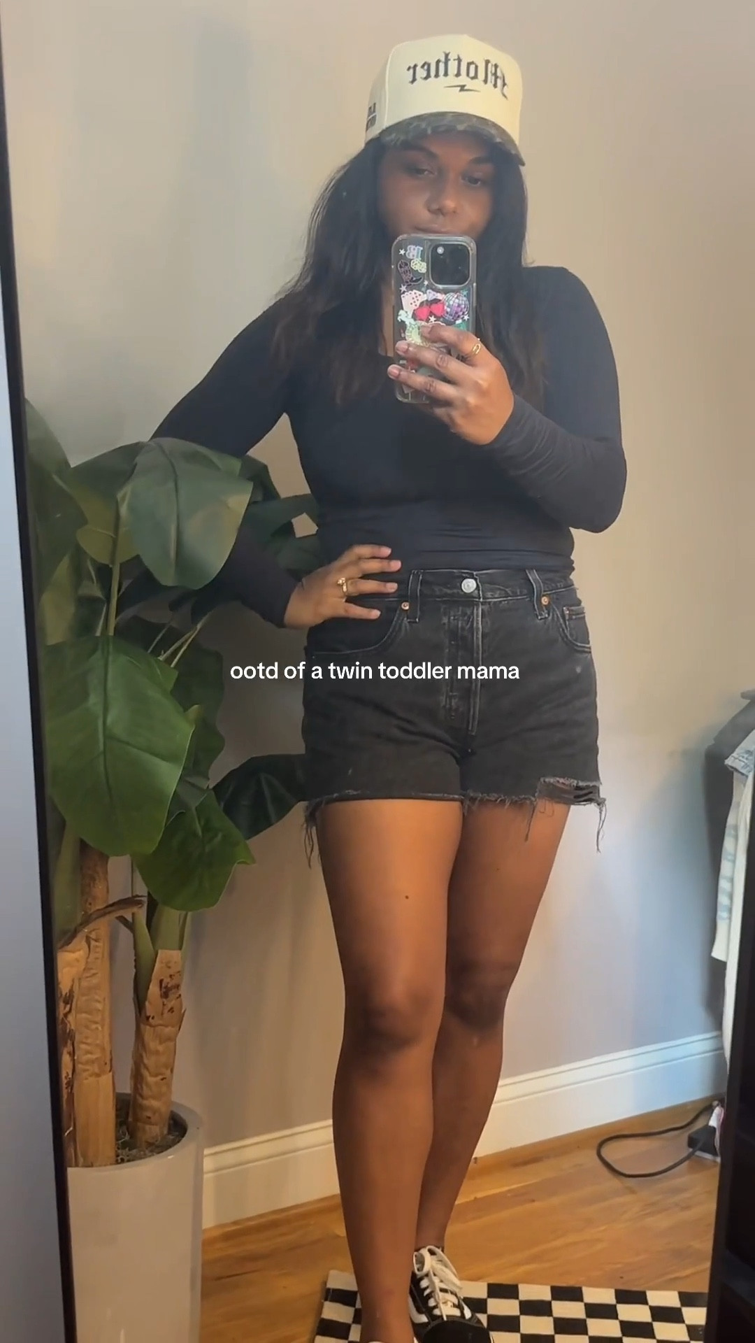 an all black fit is always fun!

🫶🏽🫶🏽

#allblackfit #levis #pumieytop #vansplatforms #vans

#LTKSaleAlert #LTKFindsUnder50 #LTKPetite
