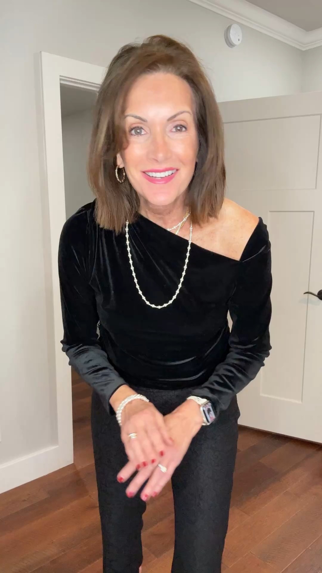 Velvet asymmetrical top - Large 
Lace pants - size 8

Holiday style
Christmas style 
Party style 


#LTKHoliday #LTKMidsize