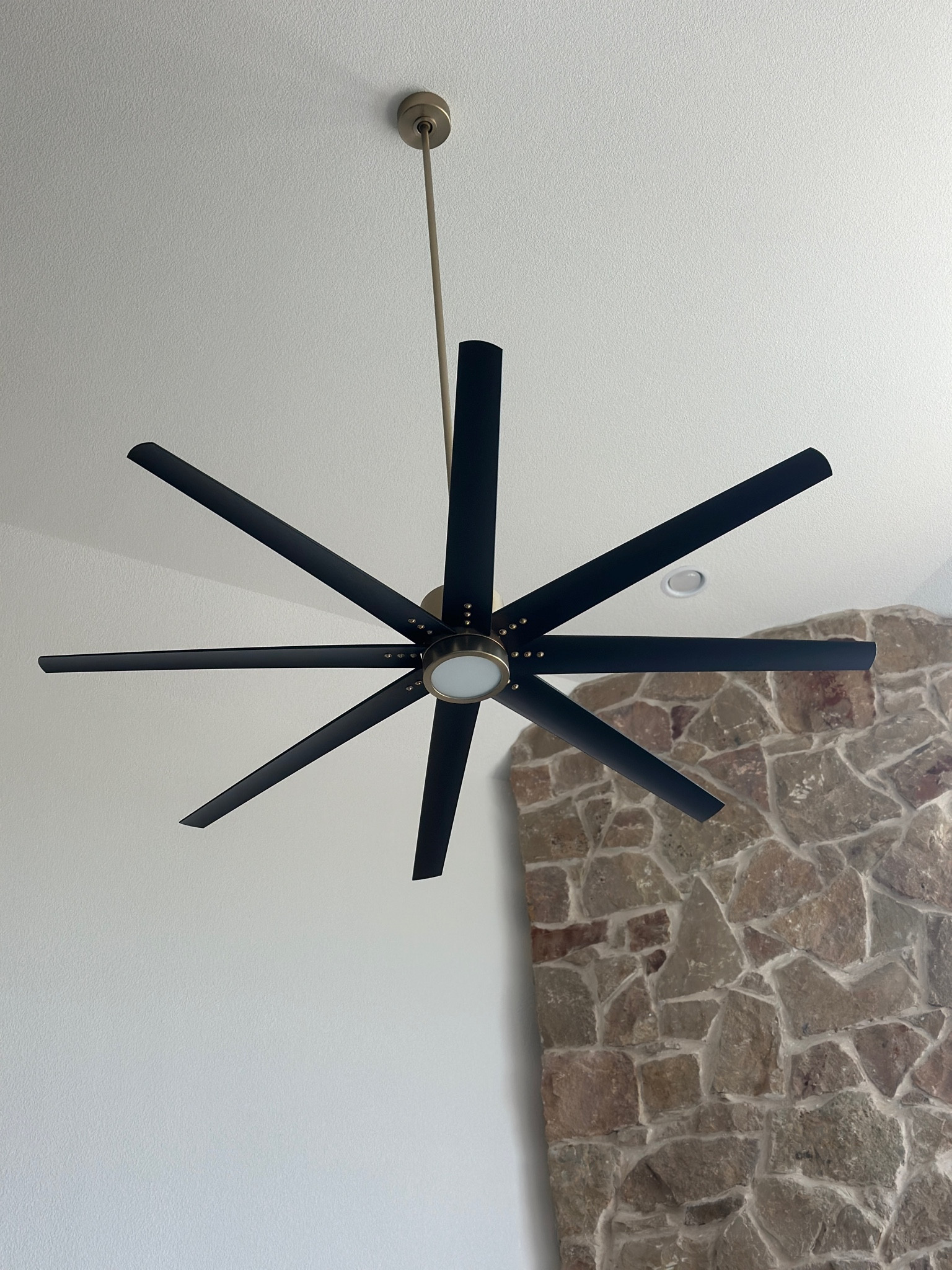 What a difference a fan can make! #ltkhome #fan 