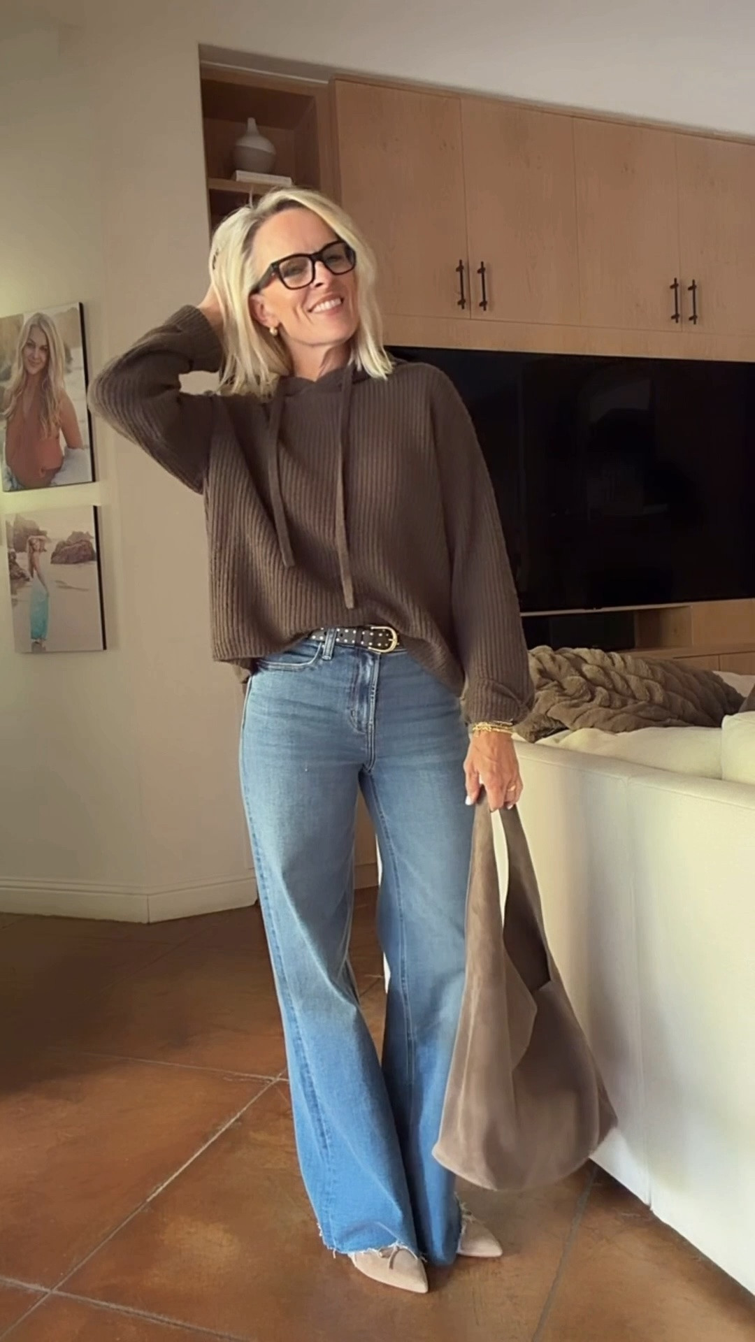 Another fave @Quince sweater!! 
Cashmere with a hood and texture. So good
Wearing medium 
Denim - tts 27 come in 4 lengths. I’m in long 
#quincepartner

#LTKootd #LTKgrwm #LTKOver40