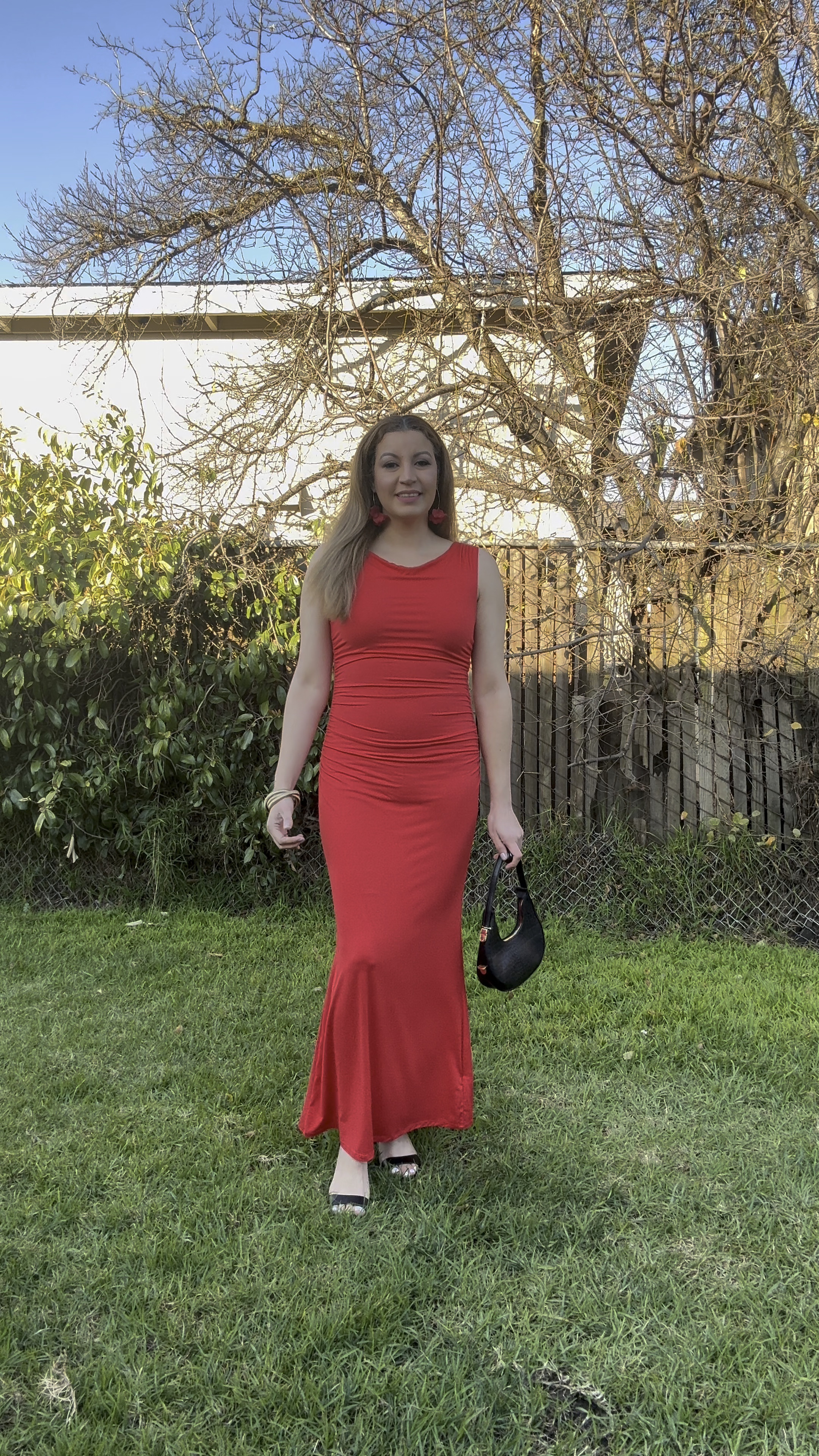 Off Shoulder Sleeveless Ruched Bodycon Maxi Party Built-in Mesh Shapewear Dress.
Size:M Regular
 

#LTKWatchNow #LTKMidsize #LTKStyleTip