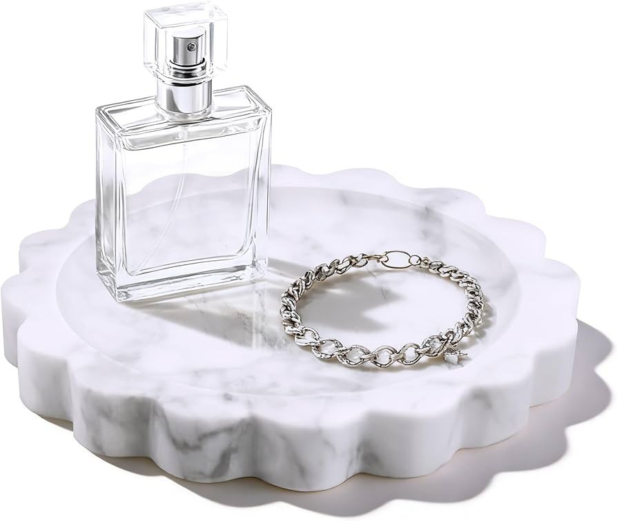 Round Marble Tray with Scalloped Edge, Natural Small Marble Tray for Decorative Jewelry Candle Lo... | Amazon (US)