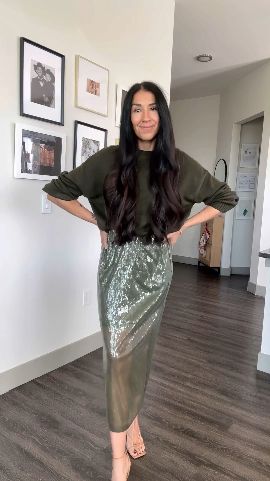Couldn’t decide if I loved the green-on-green or the cream sweater more… so I’m giving you both.
This olive sequin skirt is so good for the holidays, dressy without trying too hard.
Everything is linked.
