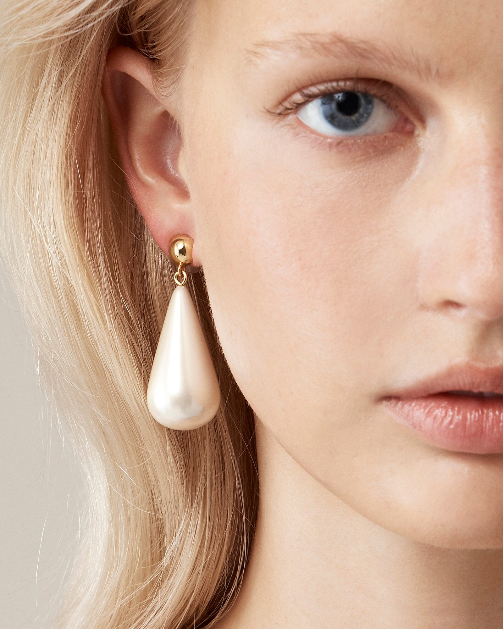Teardrop pearl earrings | J. Crew US