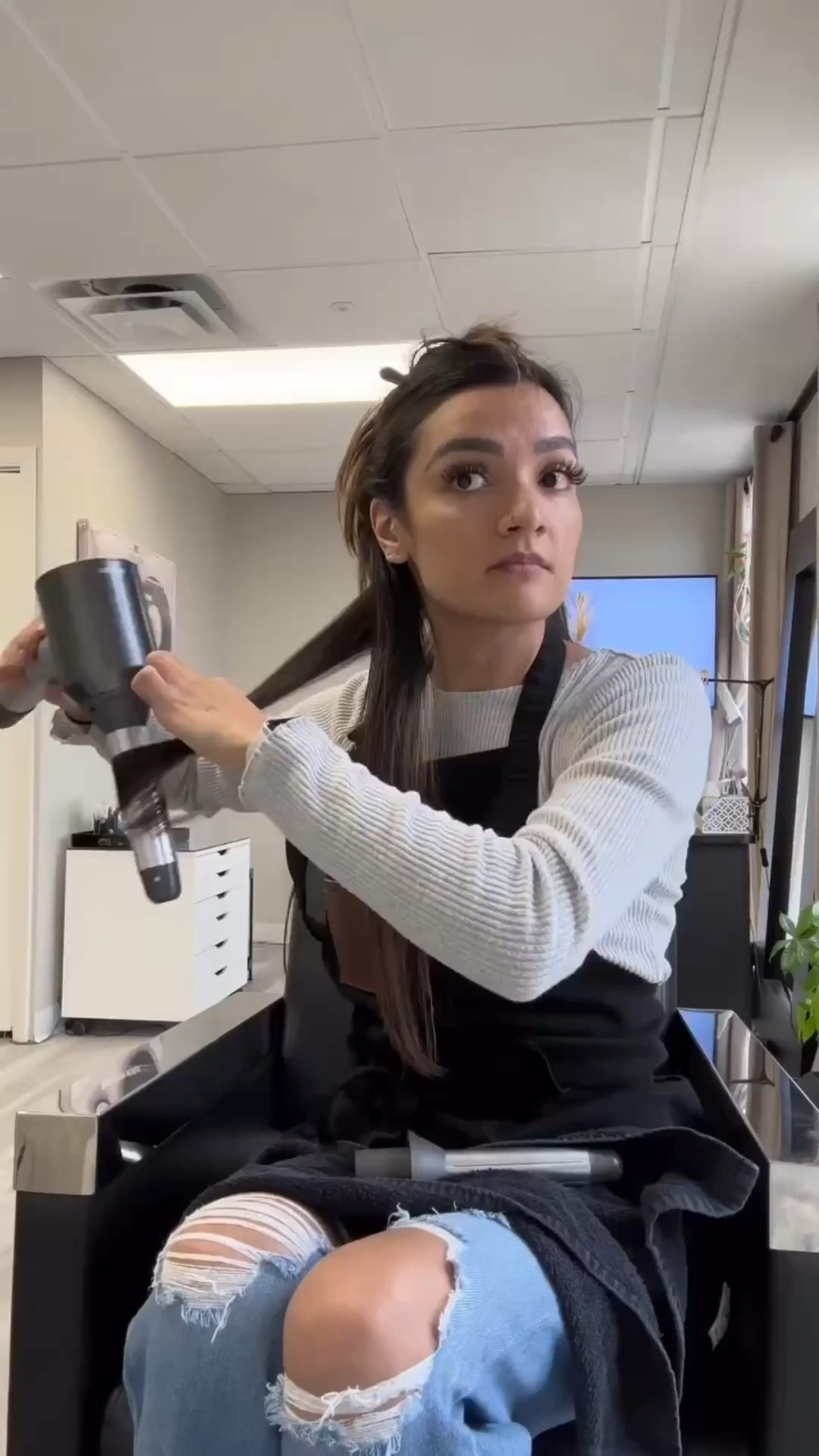 GRWM using the Dyson Supersonic Professional Hair Dryer ✨

My go-to for fast, smooth, frizz-free blowouts. Lightweight, powerful, and perfect for everyday styling or getting ready quickly.

Linked my Dyson hair dryer + attachments🖤

#LTKBeauty #LTKdayinmylife #LTKgrwm