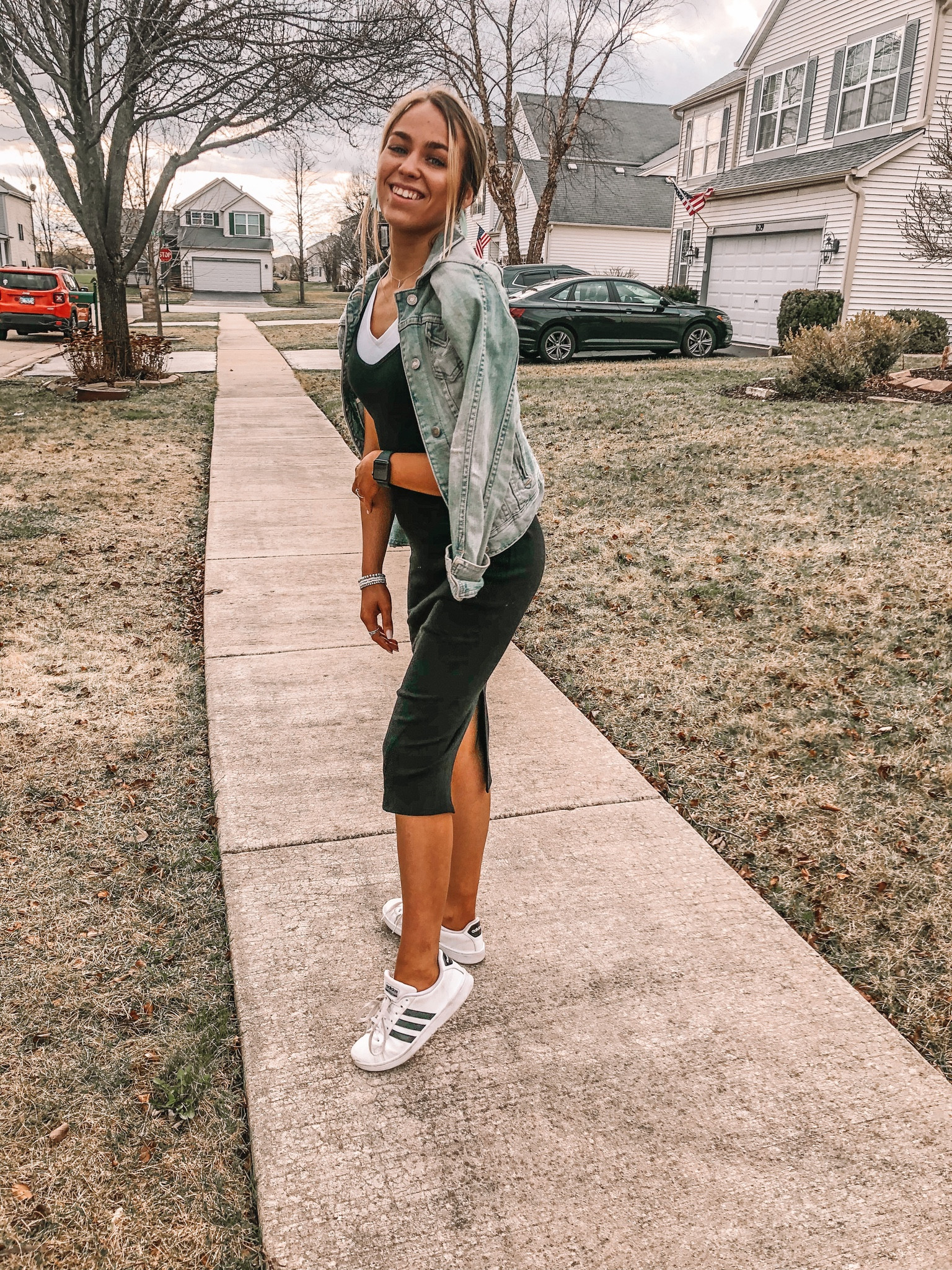 Love a gif midi dress outfit! Linking similar options here 



Summer outfits/vacation/midi dress/staples/black dress/ sneakers / jean jacket / spring staples 



#LTKunder100 #LTKstyletip #LTKSeasonal