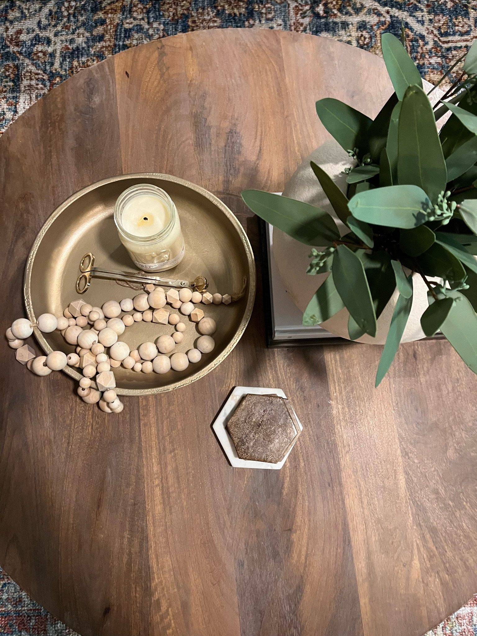 The prettiest gold tray, candle plate, decorative bowl, beautiful and affordable. On sale for under $20! 

#LTKhome #LTKFind #LTKsalealert