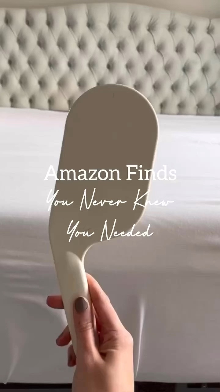 I love this bed sheet tucker! It would be the perfect stocking stuffer or white elephant gift! 

Bed sheet tucker tool, home finds, home essentials, white elephant gift, stocking stuffers, Amazon finds, gifts under $25, bed sheets, Stang and Co

#LTKHoliday #LTKGiftGuide #LTKHome