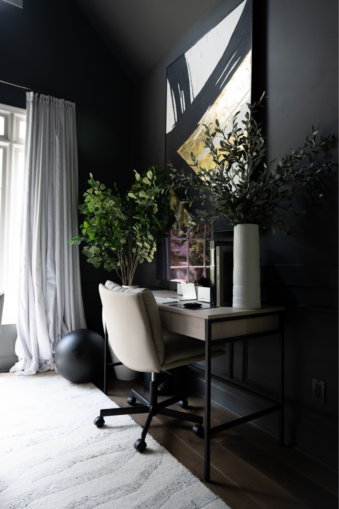 #ad You won’t believe this transformation with @command !! 

#houseofvalentina #Command #CommandDoNoHarm #Targetpartner #Target #liketkit @shop.ltk #viral #viralproducts #viralvideos @thehouseofvalentina 


#LTKhome #LTKstyletip