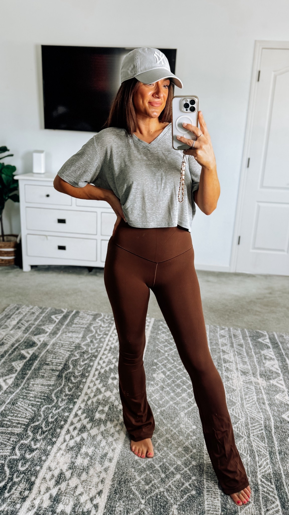 Aerie leggings 🔥 so good! Soft, stretchy with perfect compression! Love this brown for Falk, but they come in multiple colors. TTS 

#LTKStyleTip #LTKFallSale #LTKActive