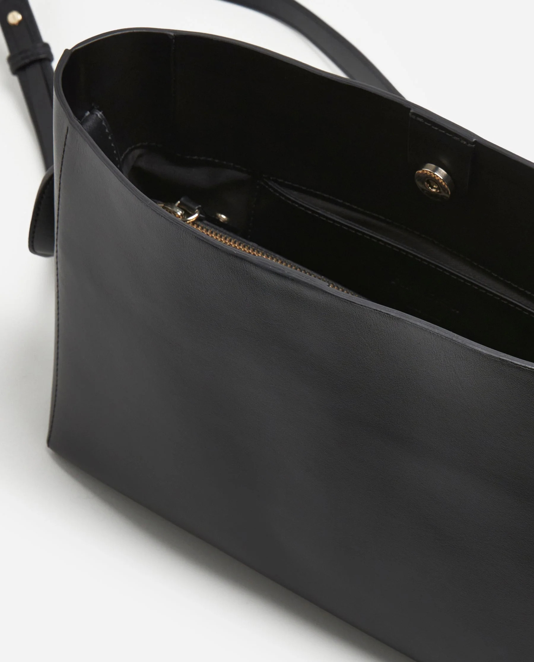Hedda Mini Handbag Leather Black | Flattered