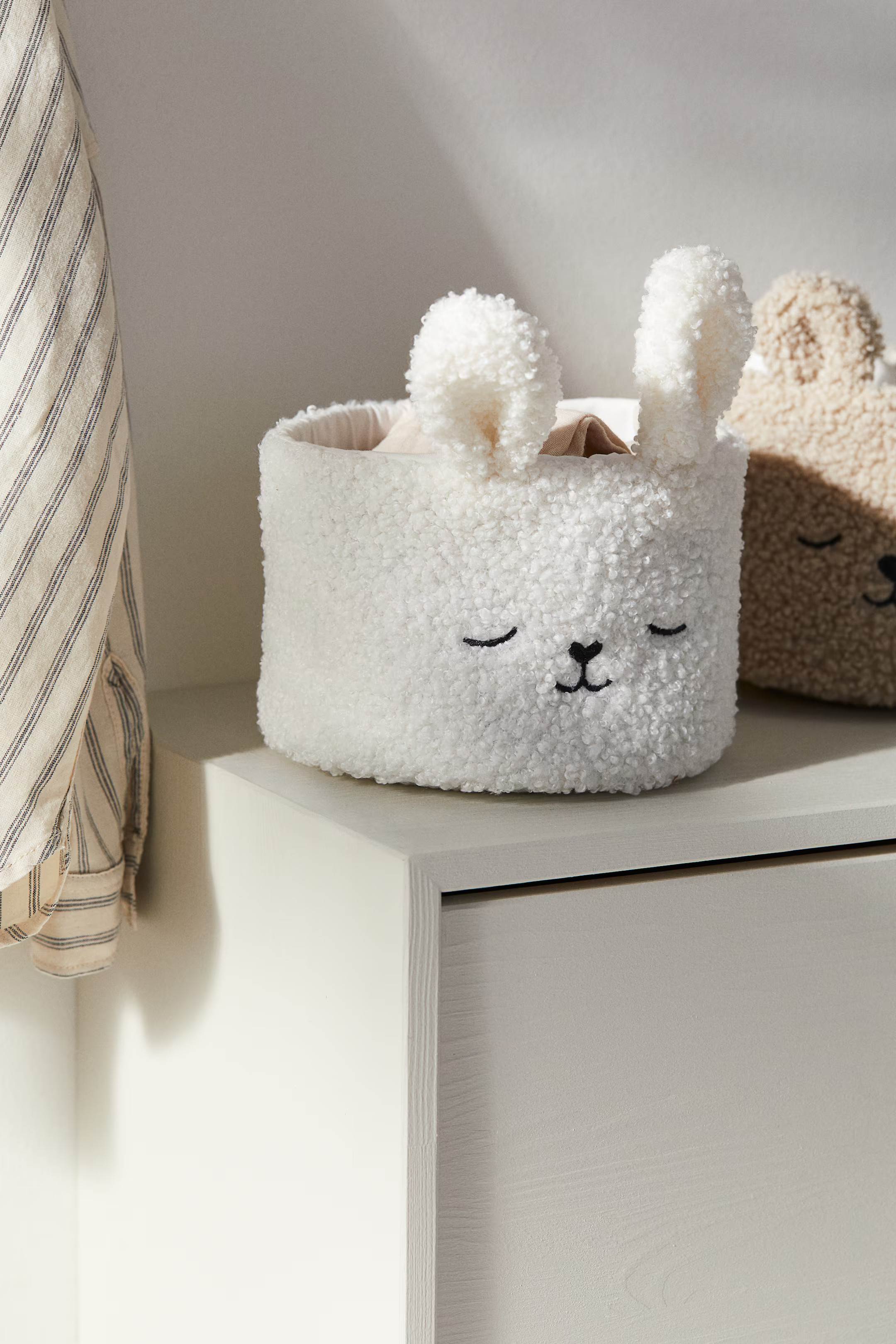 Teddy Fleece Storage Basket - White/rabbit - Home All | H&M US | H&M (US + CA)