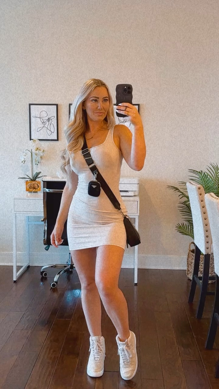 Wearing a small 

#LTKunder100 #LTKshoecrush #LTKunder50