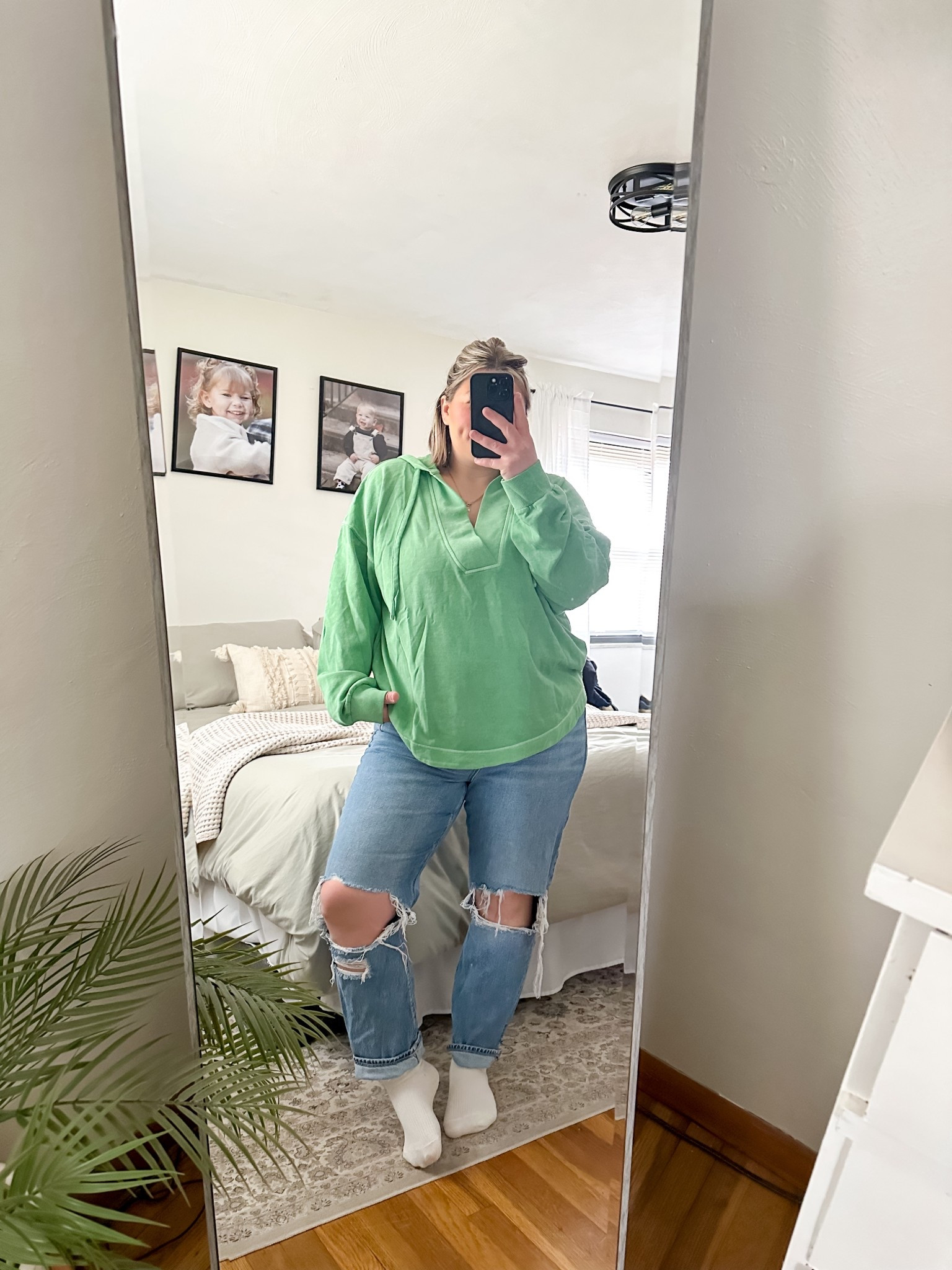 feeling lucky in my ootd 🍀

how pretty is this green?! on sale now for under $30! 


#LTKSaleAlert #LTKSpringSale #LTKootd