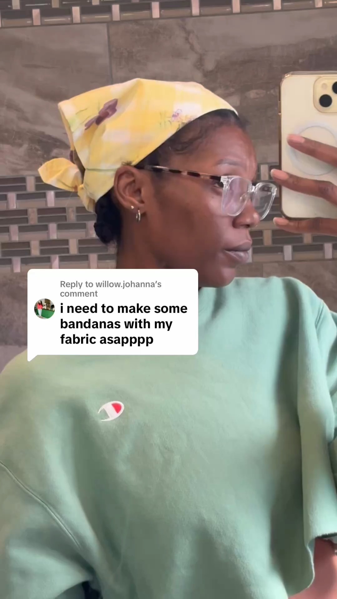 Upcycled Bedsheet Bandanda, easy beginner sewing project on the Brother LX-3817  

#LTKSaleAlert #LTKFindsUnder50 #LTKFindsUnder100