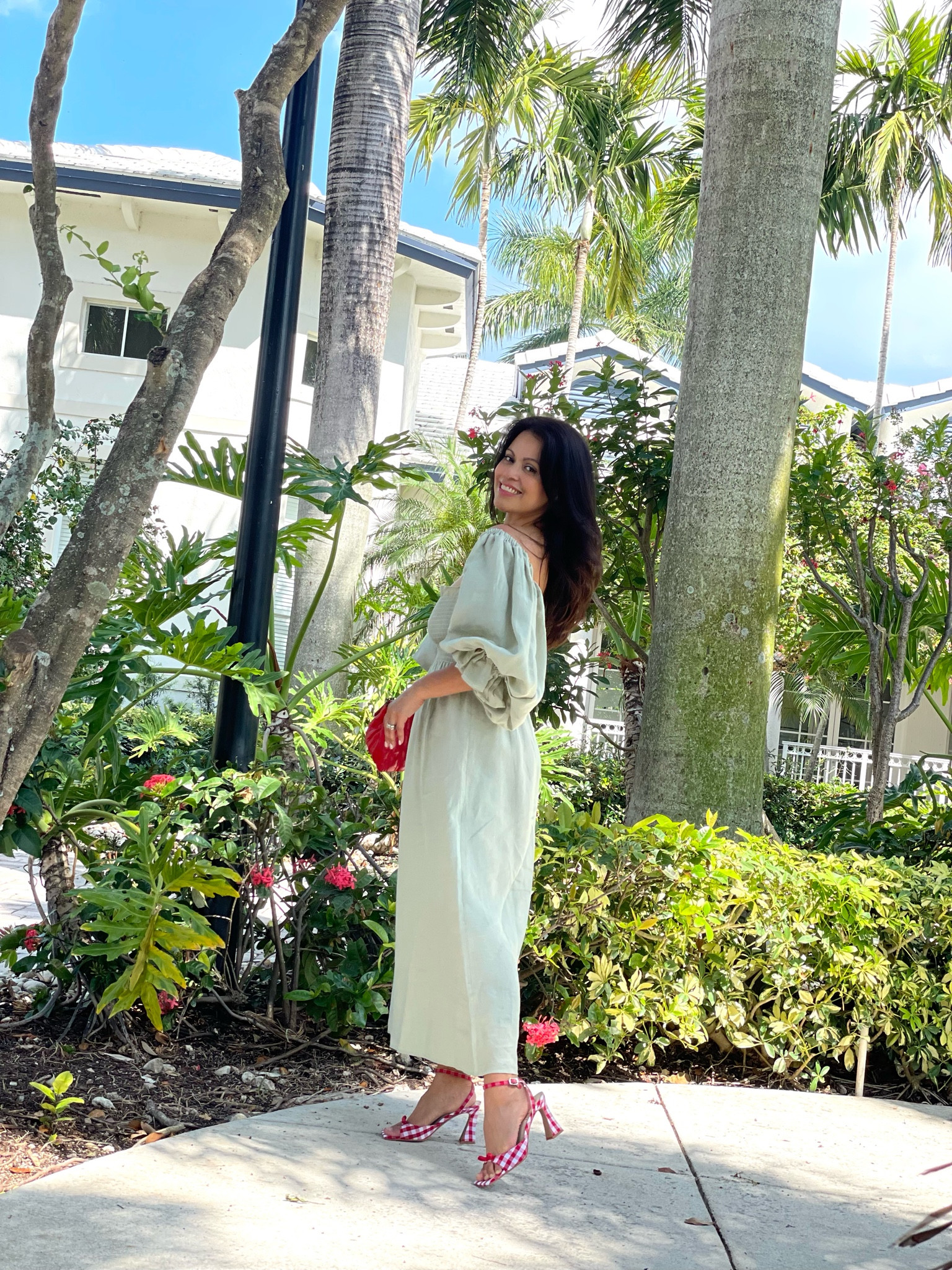 The “sleeper” Atlanta linen dress! 

#LTKShoeCrush #LTKTravel #LTKStyleTip