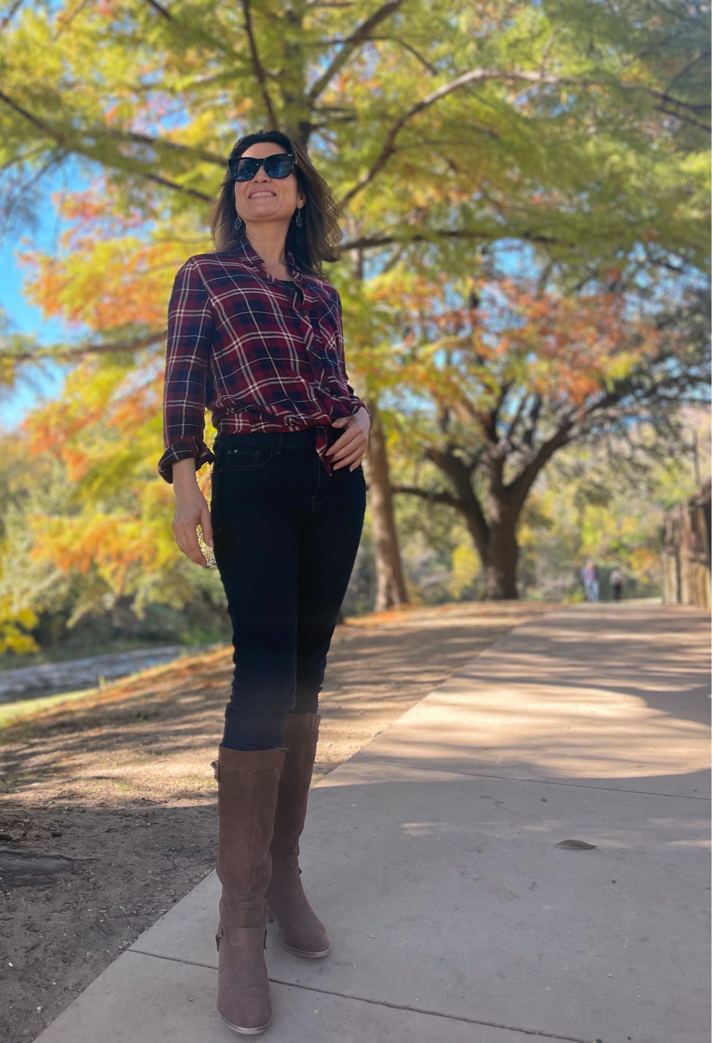 Fall OOTD: PLAID LONG SLEEVE SHIRT

#LTKSeasonal #LTKHoliday #LTKOver40