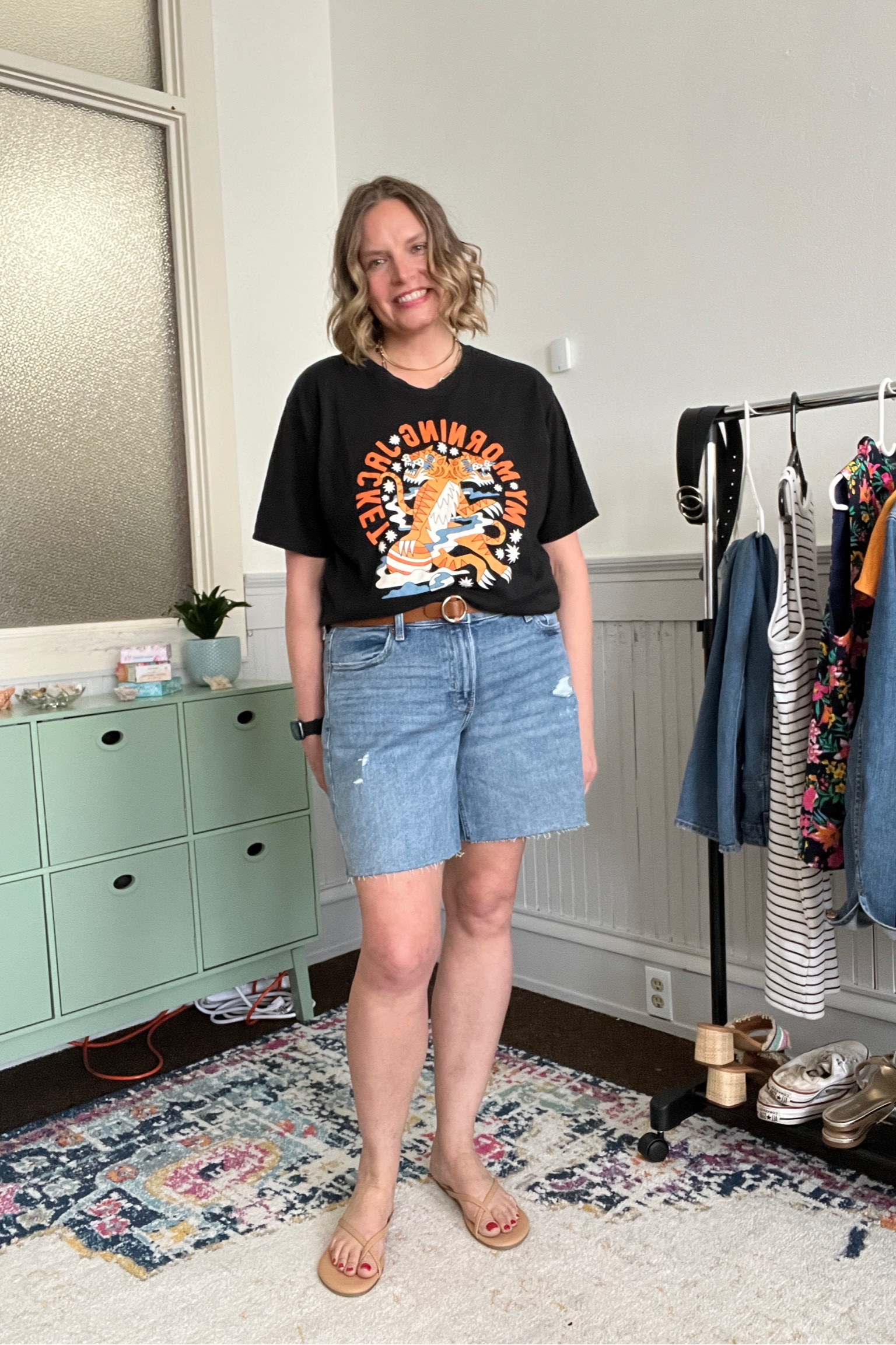 Capsule outfit formula: Graphic t-shirt, shorts, and sandals

#LTKstyletip #LTKSeasonal #LTKcurves