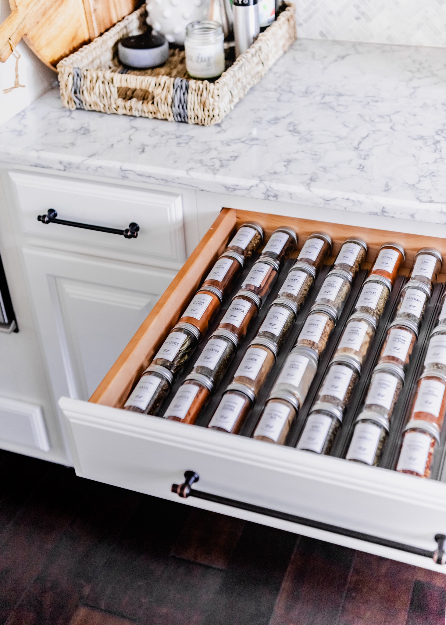 Spice drawer > spice rack ✨

Organize your spices with this spice jar organizer for drawers, plus grab these reusable spice jars and labels on Amazon. 

#LTKHome