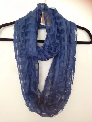 Francesca's Women’s Neck Wrap Cowl Circle Loop Scarf NWT. | eBay US
