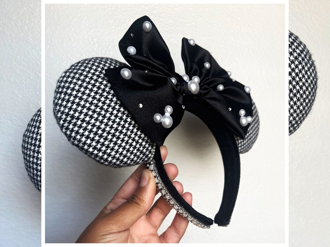 Black Holiday Christmas Mouse Ears Christmas Ear - Etsy | Etsy (US)