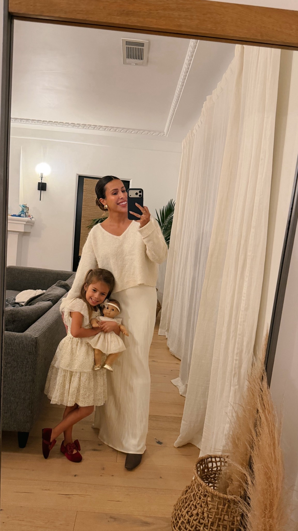 Luna’s holiday ‘fit from American Girl and Target 

#LTKHoliday #LTKStyleTip #LTKKids