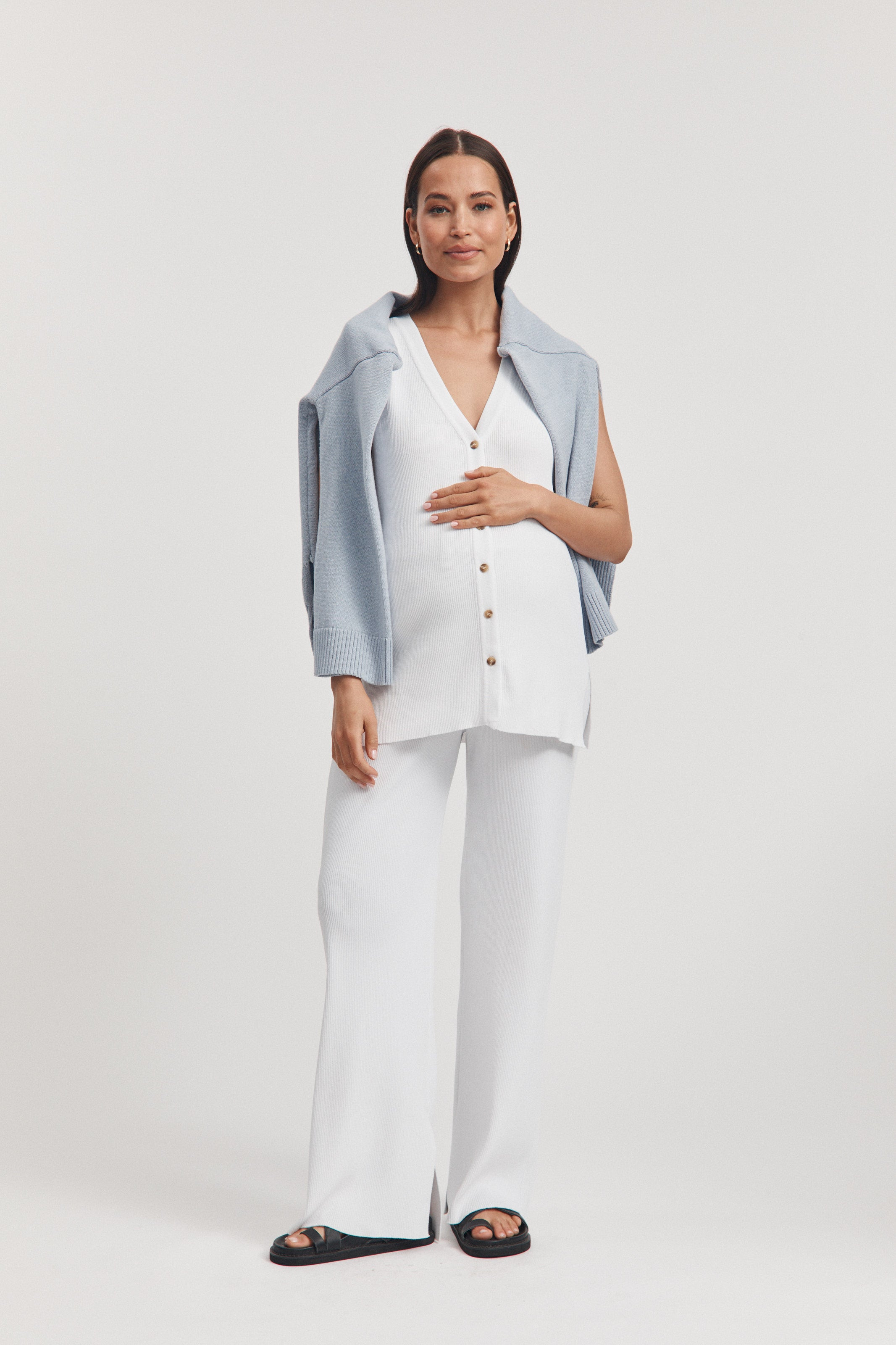 V Neck Rib Tank (White) | Legoe Heritage Maternity APAC