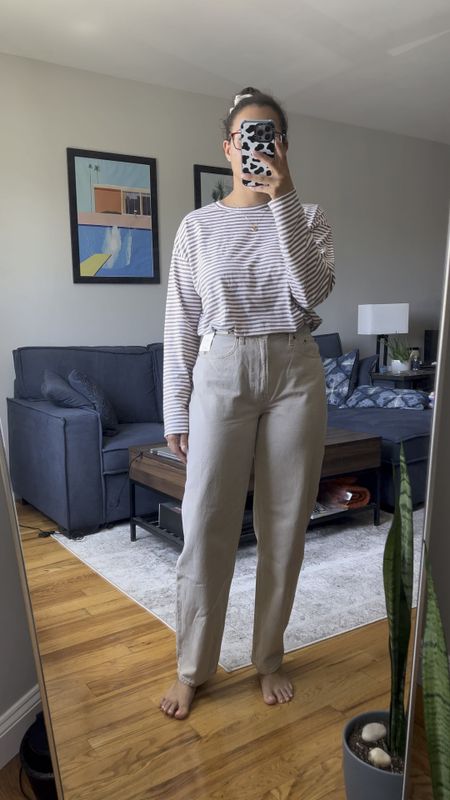The new Taper Jeans from abercrombie are the BEST relaxed fit jeans I’ve tried to date. Perfectly high waist, relaxed through the hip and a slight taper toward the ankle with a full length inseam makes for a perfect baggy fit. Plus this khaki color makes it a fun pair to style! I’ve already purchase this in the two other colors 🙈

#LTKstyletip #LTKcurves #LTKSeasonal