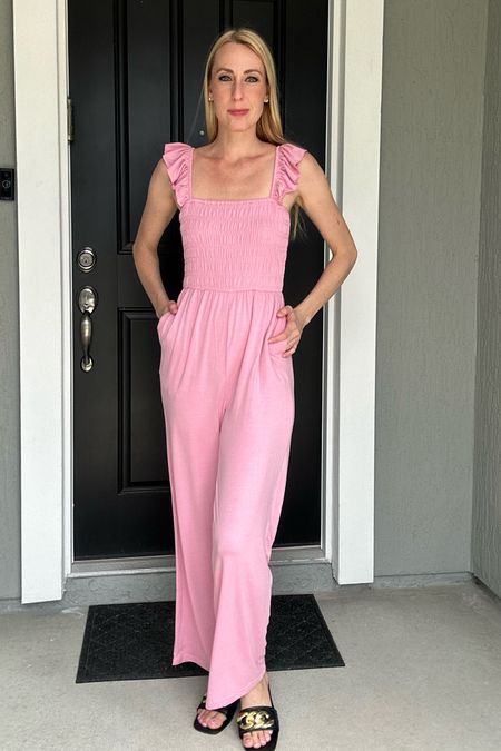 This jumpsuit has the perfect stretch and is so comfortable I could wear it all week long

#LTKtravel #LTKunder50 #LTKstyletip