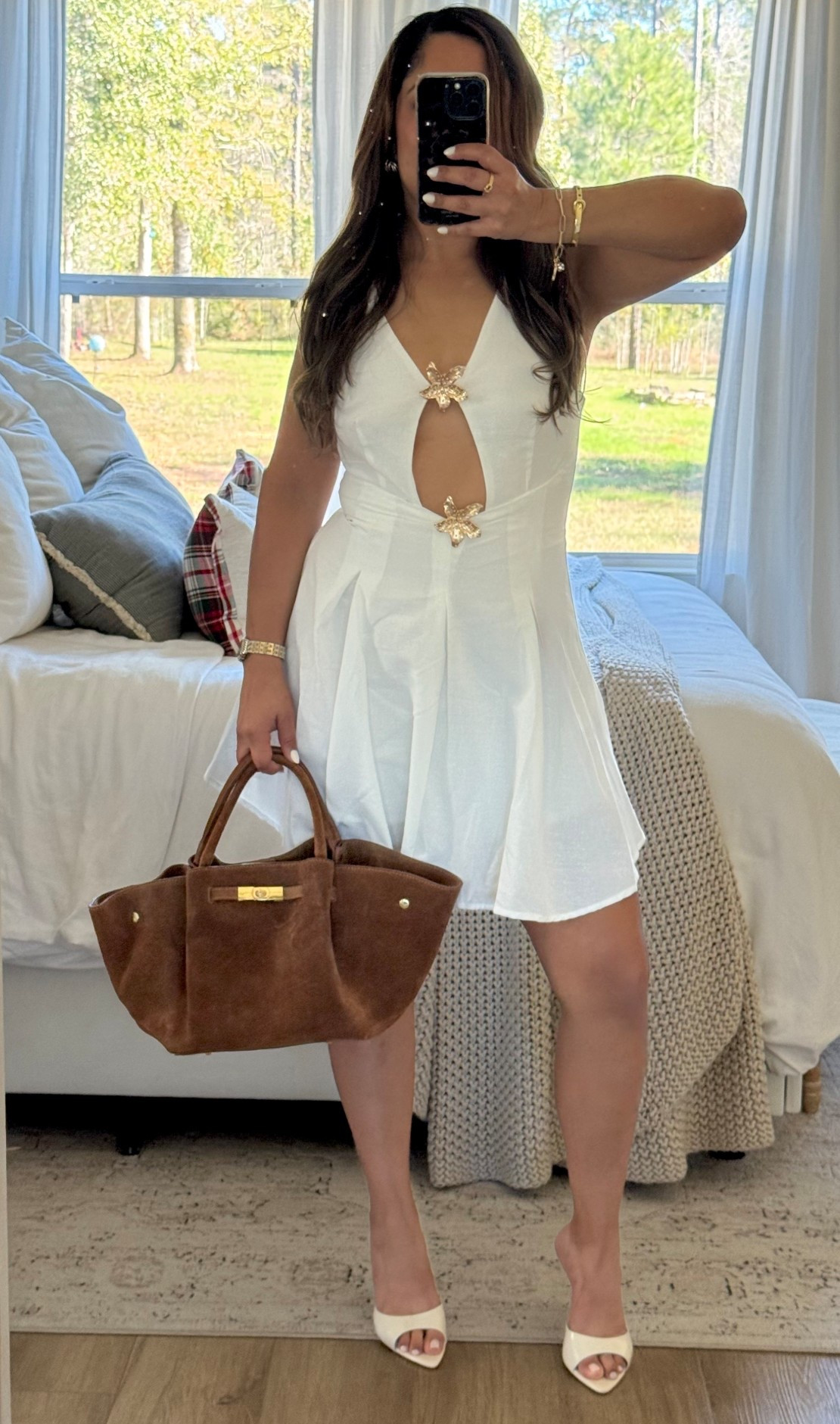 Friendsgiving Outfit! It’s hot where I live so this is appropriate for my area and so comfortable to wear! My dress is old but I linked similar ones! 

#LTKHoliday #LTKPetite #LTKgrwm