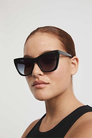 Caitlyn Sunglasses | Witchery
