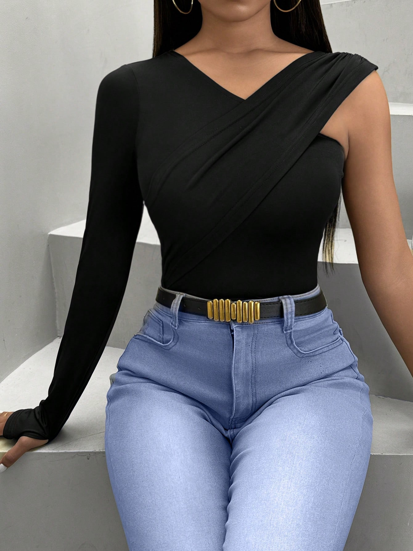 SHEIN Slayr Camiseta De Señora Entallada Con Cuello En V De Color Sólido | SHEIN