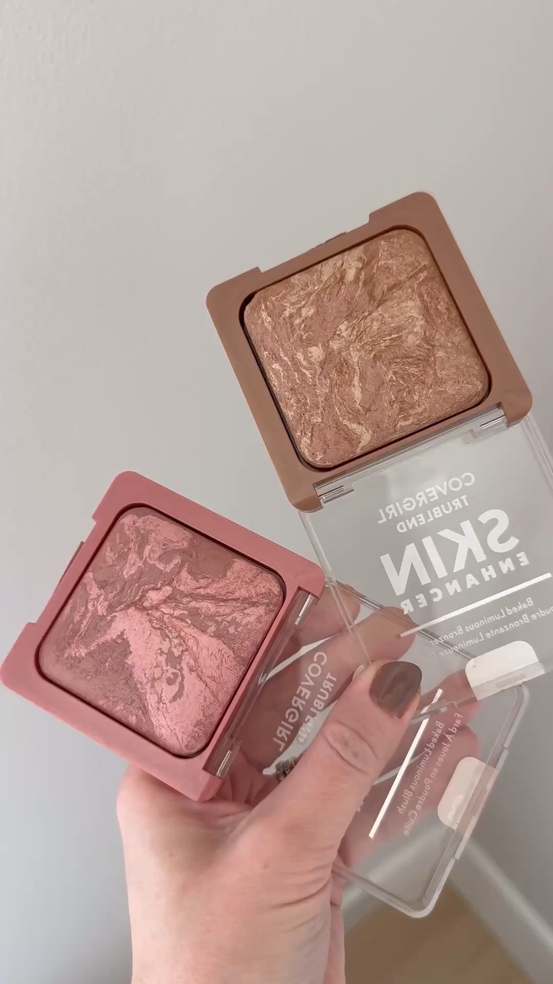 The most beautiful baked bronzer and blush for a luminous glow and they are drugstore!

Makeup, powder bronzer, powder blush 

#LTKBeauty

#LTKselfcare #LTKdayinmylife