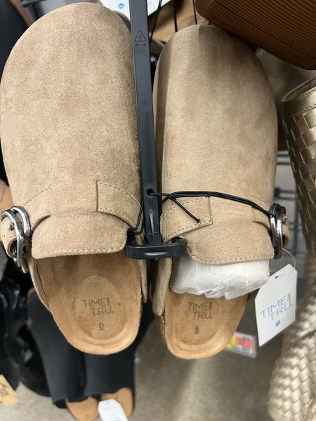 Loving this clogs style! I want these!! Such a good deal! #walmart always giving us them budget friendly buys and SO trendy too! #clogs #fallshoes #fall #outfit 

#LTKstyletip #LTKtravel #LTKGiftGuide