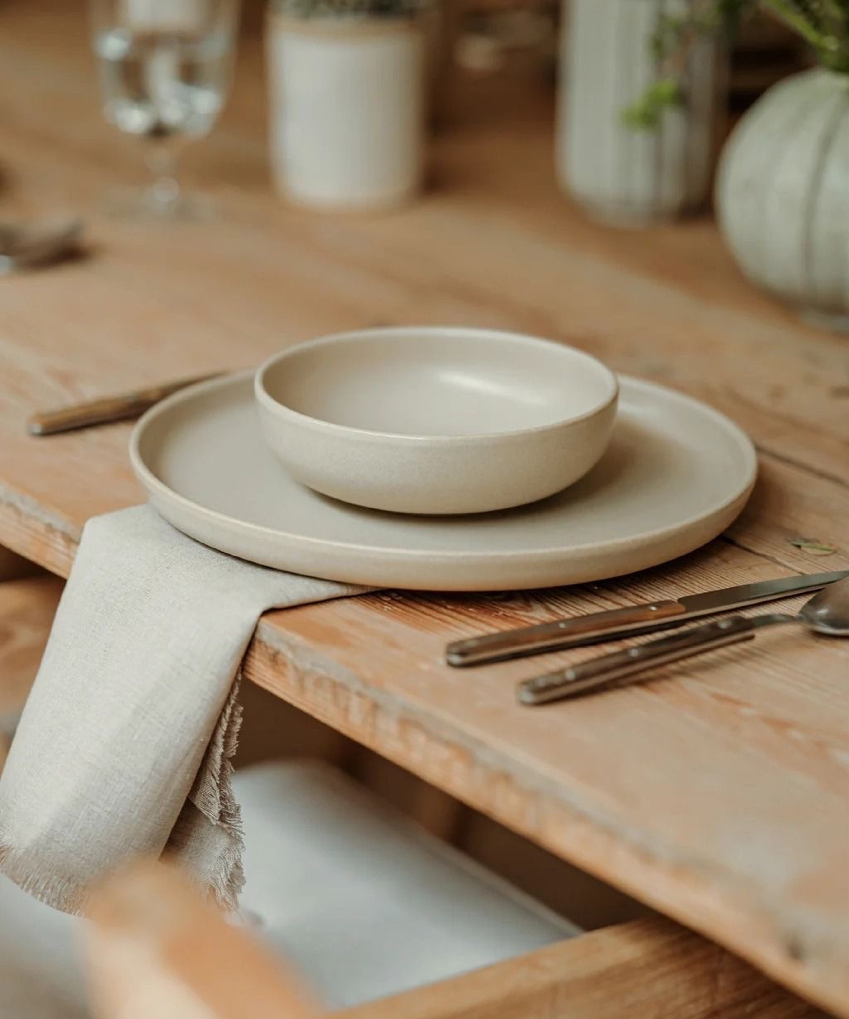 Natural Table Setting

#LTKGiftGuide #LTKhome