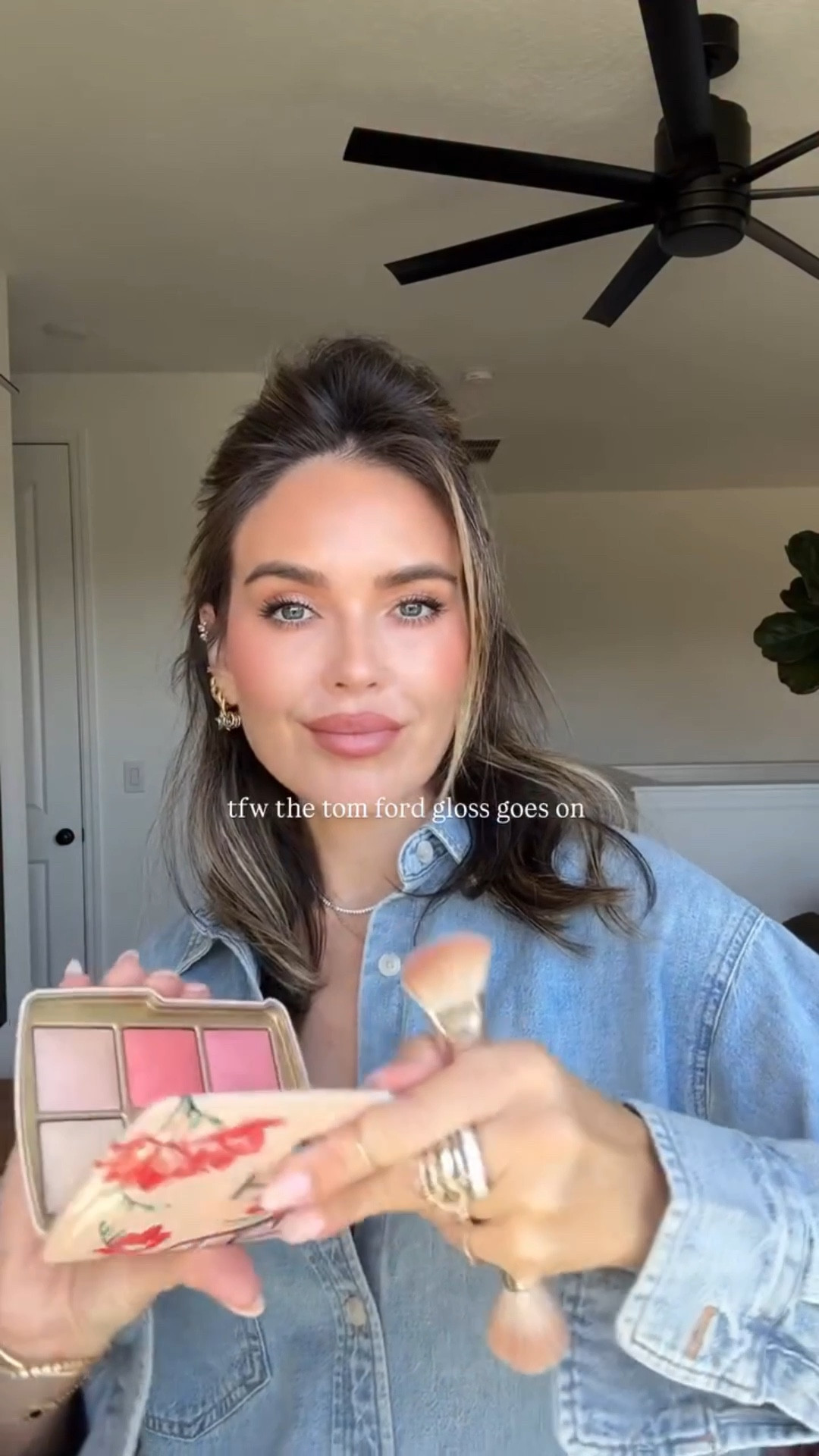 Black Friday makeup sale for my makeup of the day (including this tom ford lip gloss)! ✨

Sales
@patricktabeauty brushes + this eyeshadow duo in when the sun sets 
@grandecosmetics grande lash and grande brow set 
@tomfordbeauty tom ford lip gloss in 03 Casablanca 
@hourglasscosmetics hourglass ambient lighting edit unlocked deer palette ($10 off on Ulta) 
@makeupforever best makeup forever lip liner kit (wearing wherever walnut here) 
@iliabeauty ilia mascara set 
@personacosmetics persona eyeliner kit (wearing graphite eyeliner here)

#LTKBeauty #LTKCyberWeek #LTKgrwm