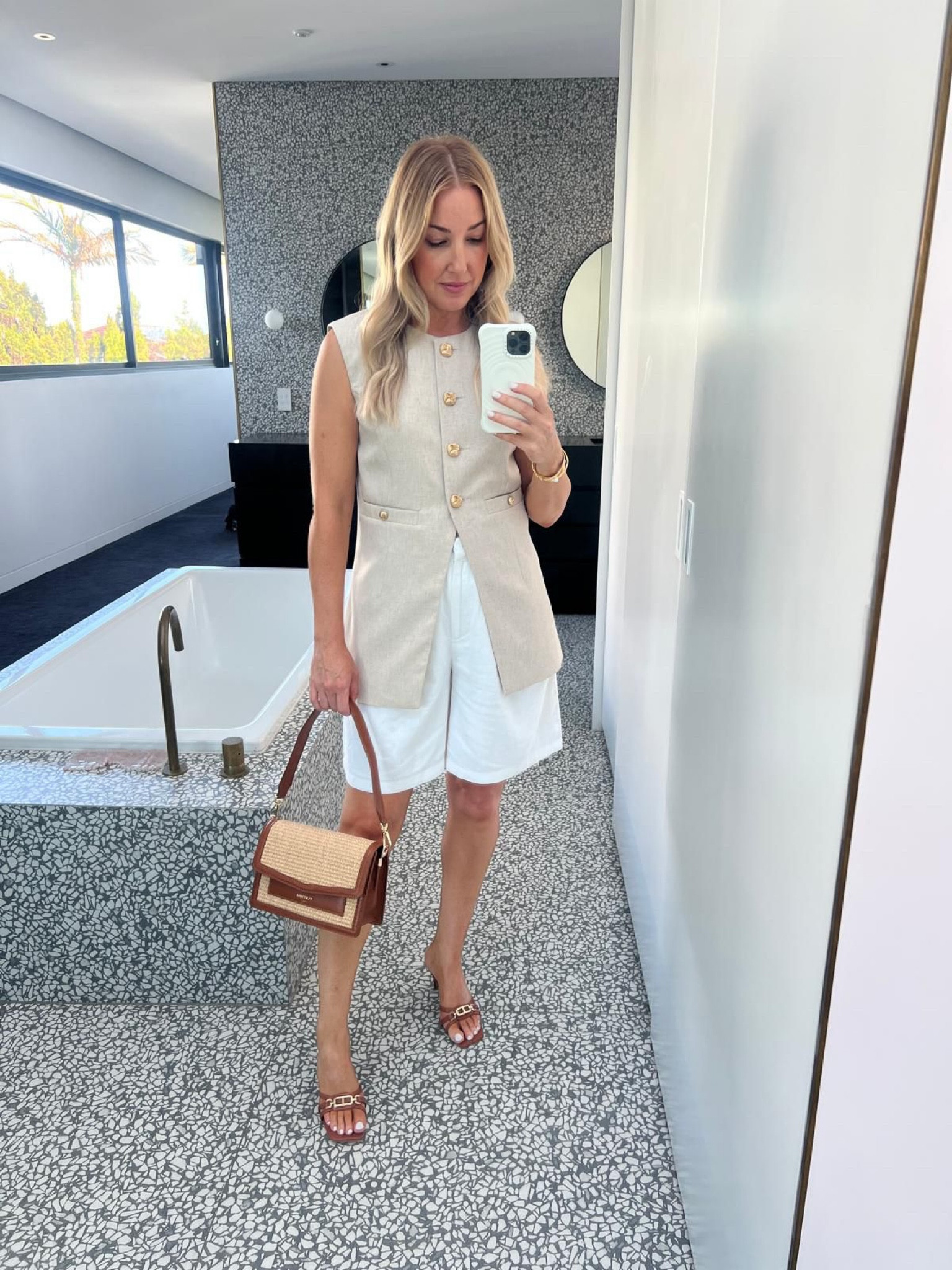 Look 2

#LTKsummer #LTKaustralia #LTKstyletip