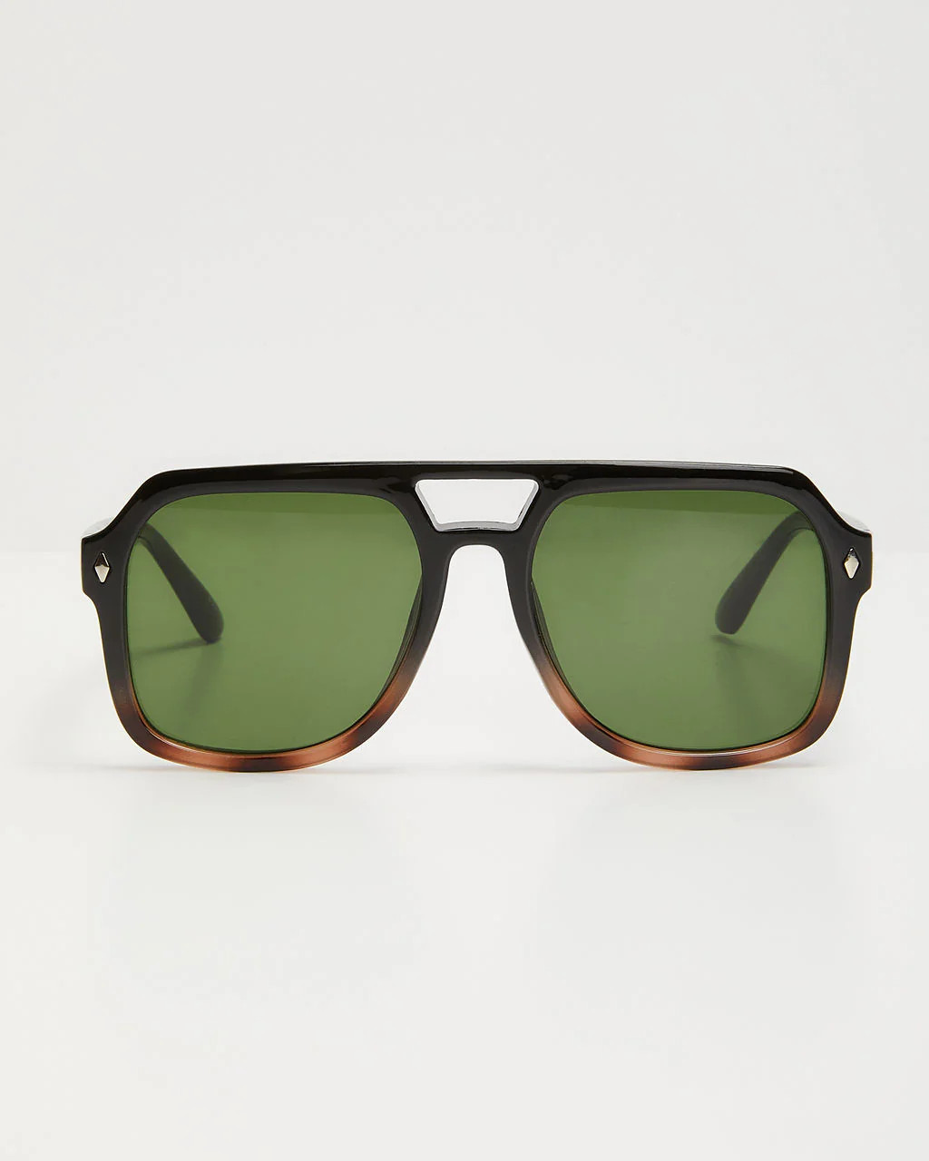 City Slicker Aviator Sunglasses | VICI