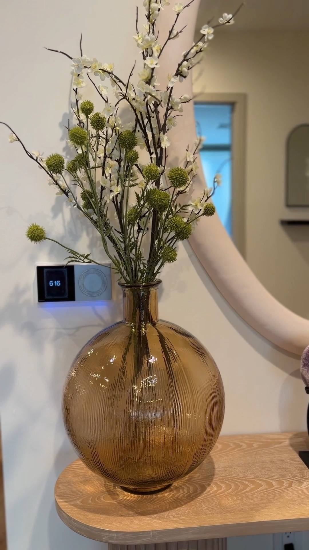 A new vase, a few stems, and suddenly the whole console table feels complete. Linking every detail in my LTK. ✨#LTKFinds #LTKStyleTip #HomeDecor #HomeStyling #InteriorDesign #InteriorInspo #ConsoleTableDecor

#LTKHome #LTKdayinmylife #LTKvlog #LTKHome