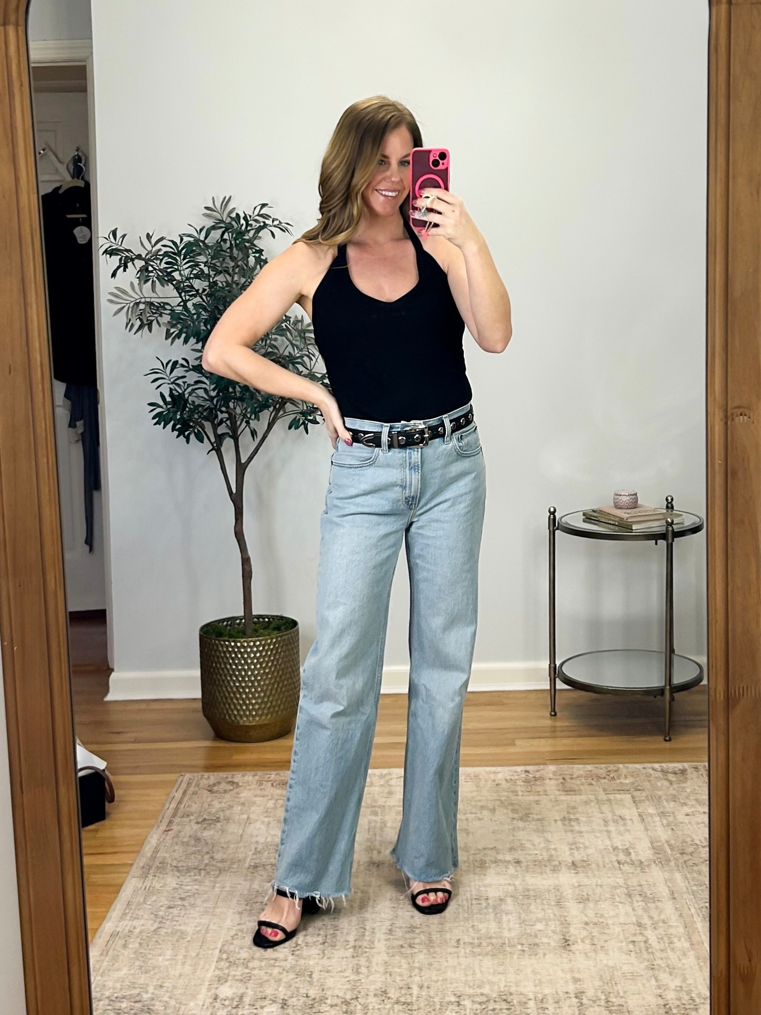 Cute little halter top paired with Abercrombie jeans currently buy one get one 50% off! Size 27 in the jeans, M in the halter. Halter is also 50% off! 

#LTKMidsize #LTKSaleAlert #LTKootd