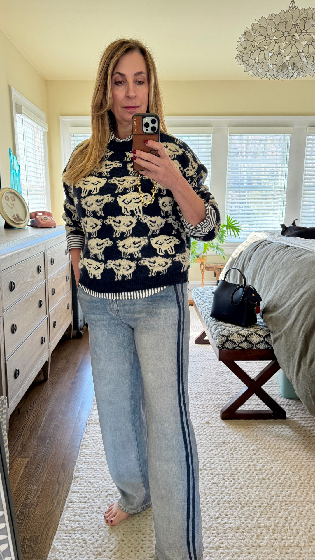 They’ve gone viral for a reason! The look of denim, the comfort of sweats! These sweat pant jeans are so comfy and flattering! 





Rag and Bone

#LTKOver40 #LTKTravel #LTKMidsize