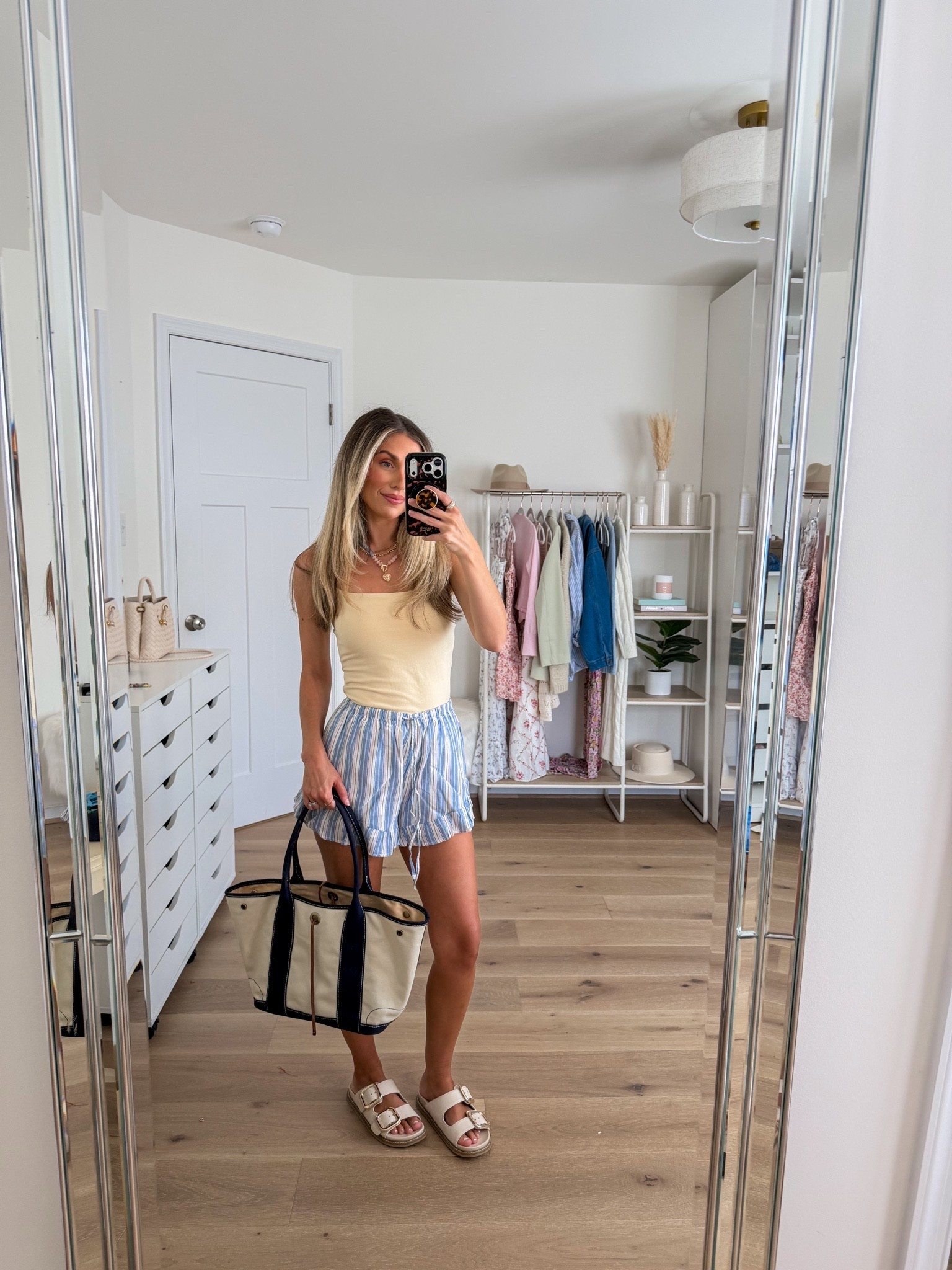 Easy casual ootd that’s on sale! Size xs in everything!

#LTKootd #LTKPetite #LTKSaleAlert