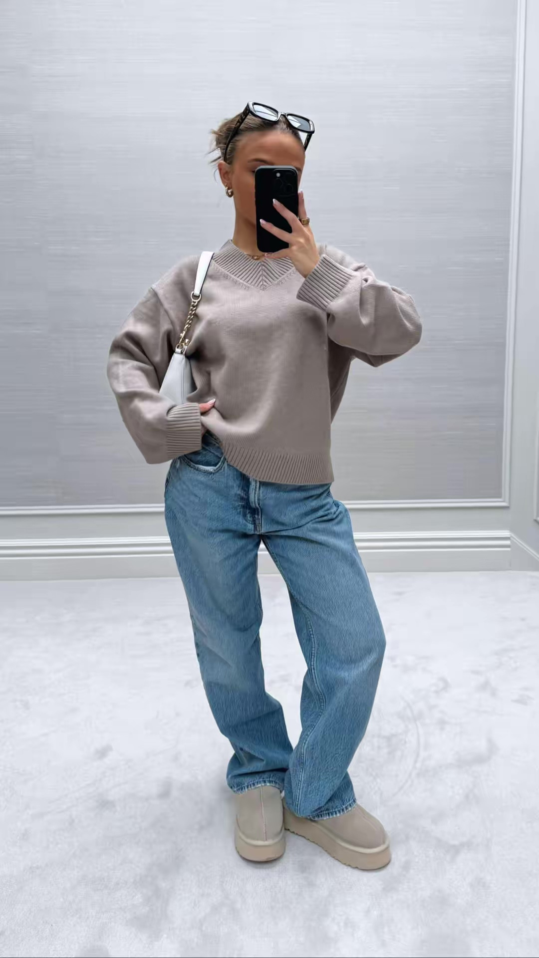 spring outfit inspo🦋✨

Pinterest style outfit inspo ideas spring TikTok casual easy basic neutral ootd wishlist faves casual petite oversized viral wide leg loose baggy jeans Abercrombie curve love fashion taupe brown vneck knit jumper 

#LTKspring #LTKUK #LTKootd