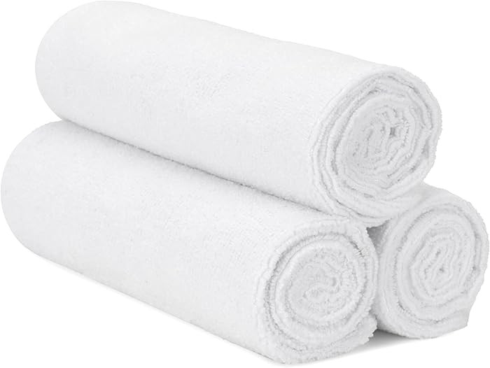 S&T INC. Microfiber Gym Towels, Yoga Towel for Home and Gym Bag, 16 Inch x 27 Inch, 3 Pack | Amazon (US)