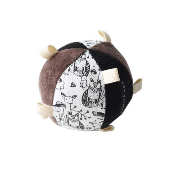 Wee Gallery Organic Sensory Taggy Ball with Rattle – Woodland | The Tot
